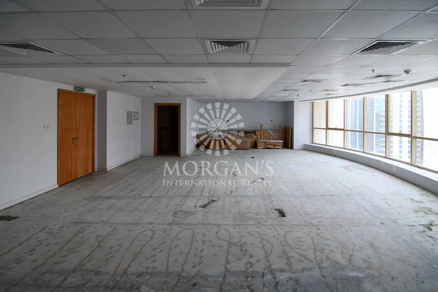 6 Ready to move in High Floor office for rent