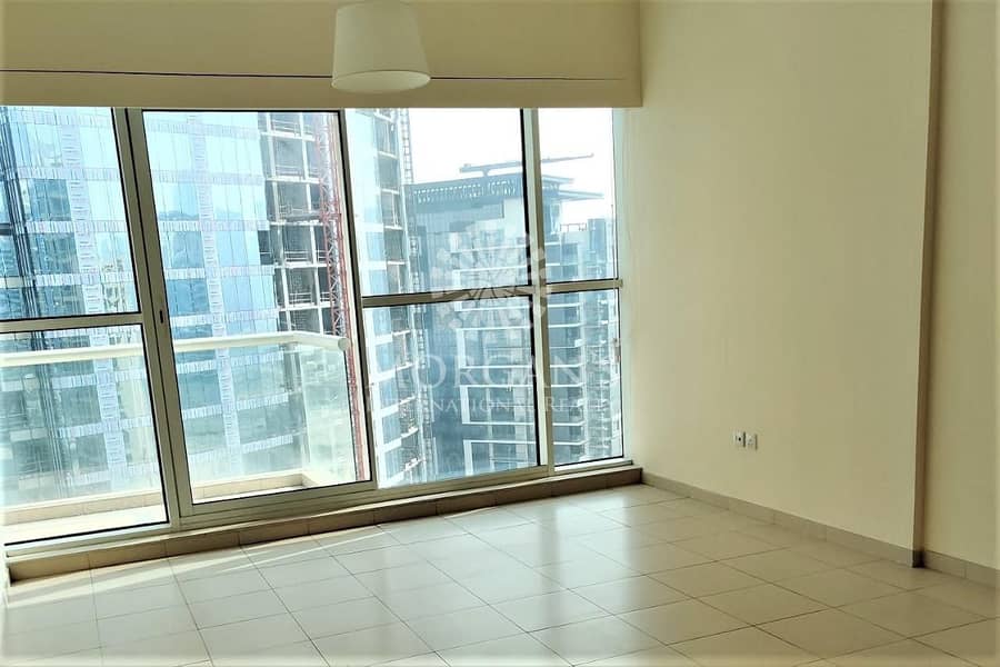 6 Spacious 1 BR | Canal View | Business Bay