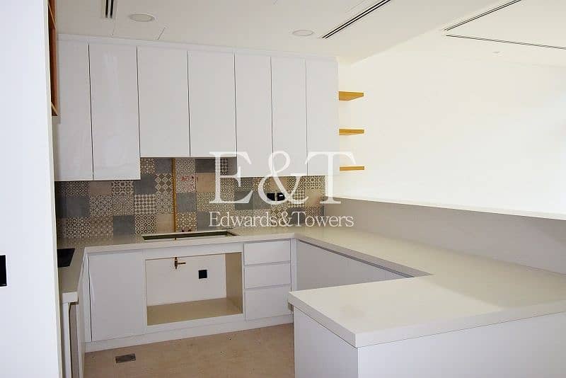 3 Modern Luxury 4 beds + maids townhouse