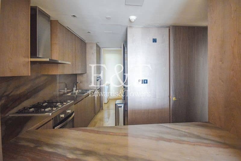 2 Mid Floor|Vacant | Sea Views |South Residences