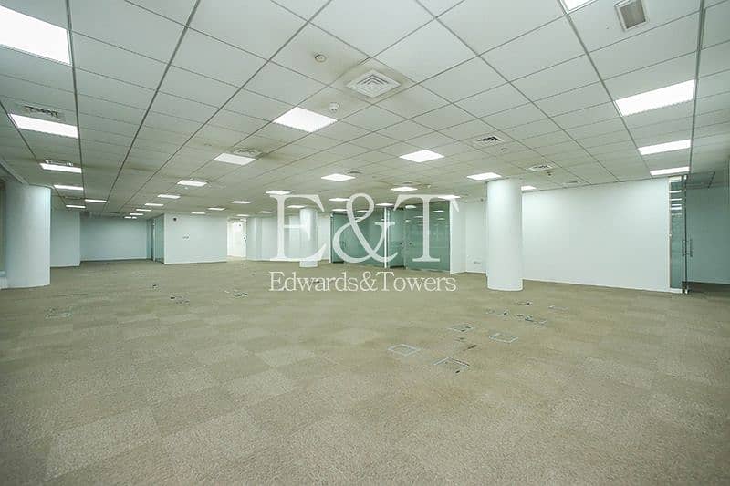 7 Fitted Office for rent in Bldg 2 Emaar Square