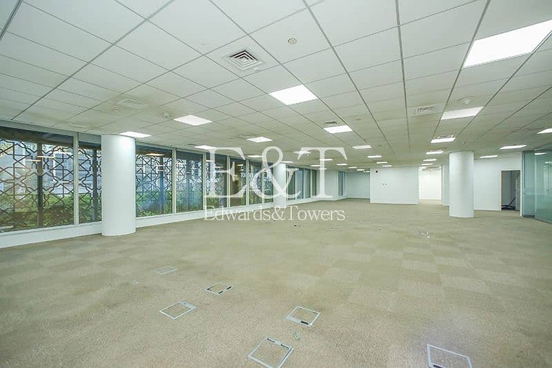13 Fitted Office for rent in Bldg 2 Emaar Square