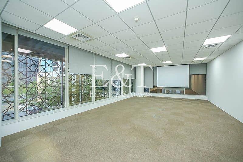 15 Fitted Office for rent in Bldg 2 Emaar Square