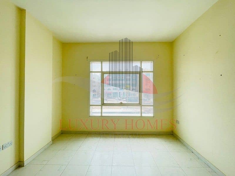 6 Bright Clean 90SQM Office Space at Prime Location