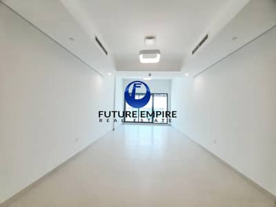 2 Bedroom Flat for Rent in Al Jaddaf, Dubai - Luxury  Brand New 2Bhk - Laundry Room - Close to Metro - All Facilities