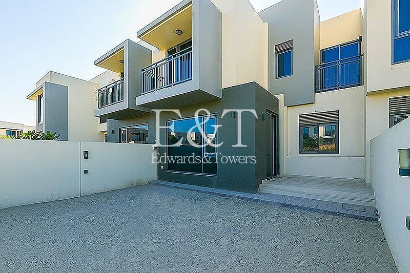 Garden View 2M Single Row | 3 Bed + Maids