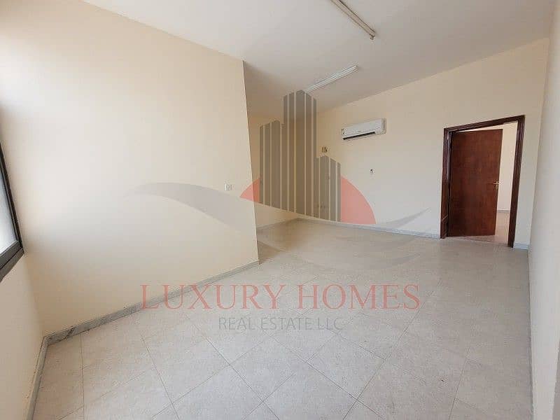 3 Huge With Balcony Walking Distance To Jimi Mall