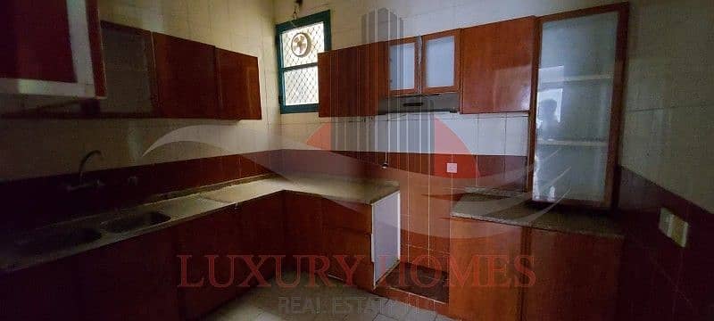 24 Enrapturing apt with beautiful layout and Balcony