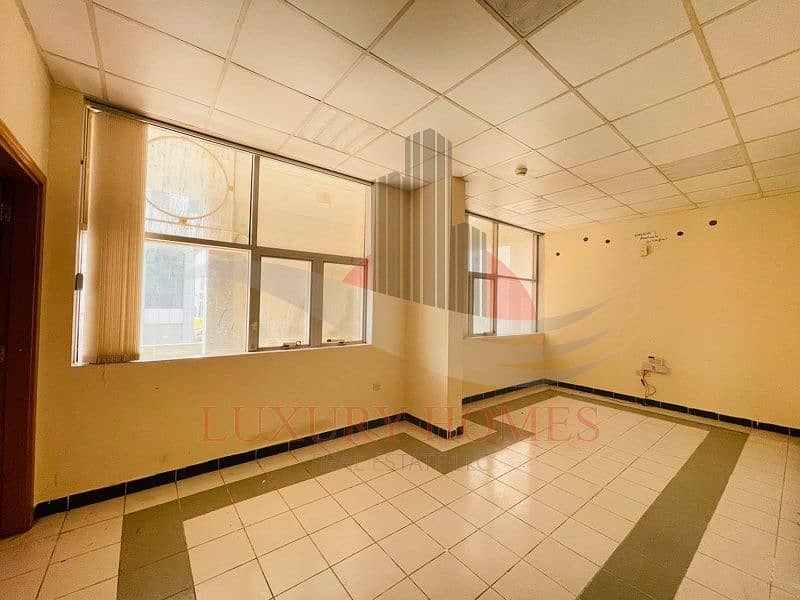 2 Free central AC Convenient Location with balcony and 6 Payments