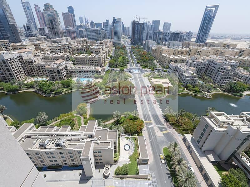 Stunning Canal View | 1 Bedroom Apt. | Large Layout
