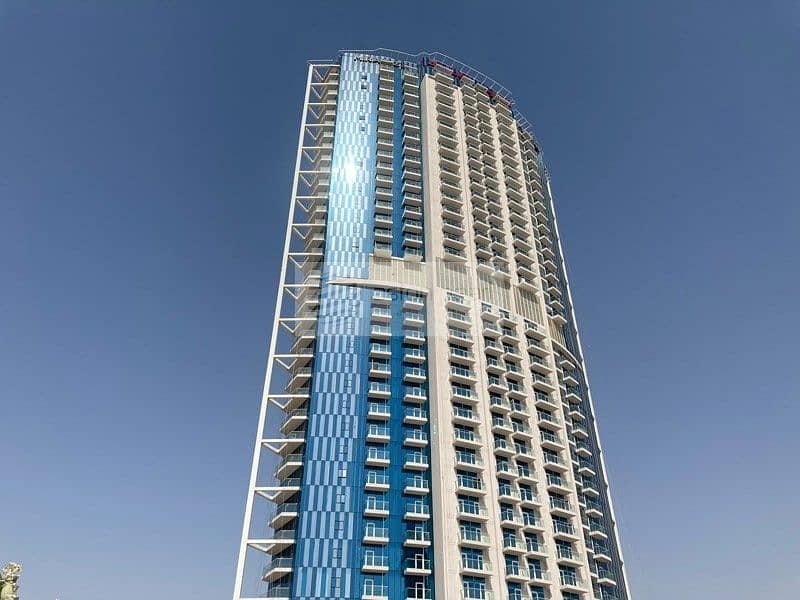 位于阿尔扬街区，多瑙河畔米拉兹塔 的公寓 420000 AED - 5448868