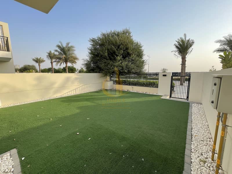2 Ready To Move In |Single Row | Type 9 | 3 BR+M Safi Townhouse landscaping Done