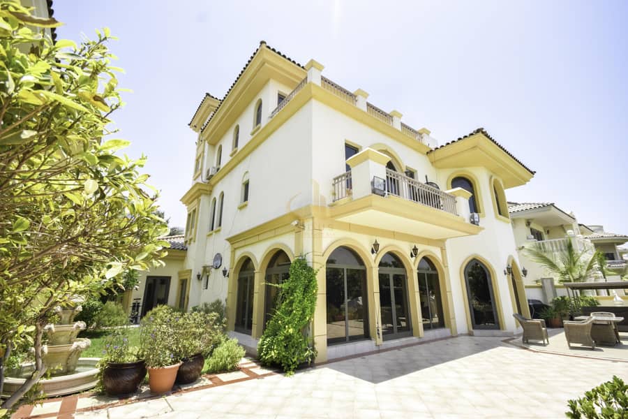 Luxury 6 Bedroom Garden Homes Villa Palm Jumeirah  | Private Beach Access