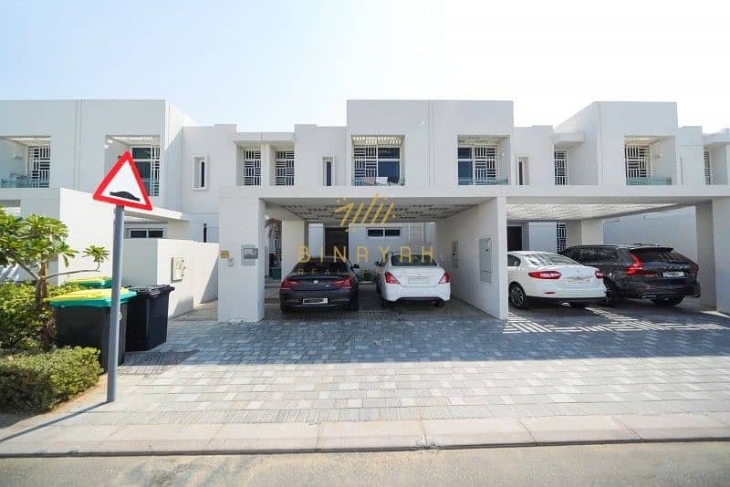 DEAL |3 Bedroom Townhouse |Single Row|Type A