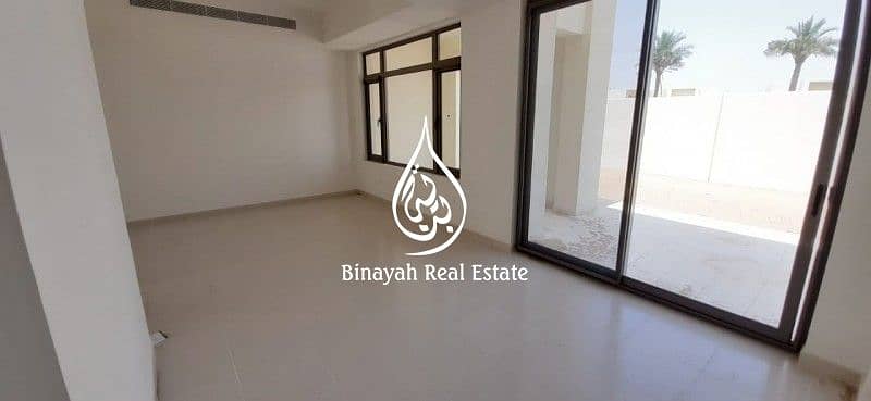 8 Type G |4 Bed + Maid|Vacant|Back to Back|