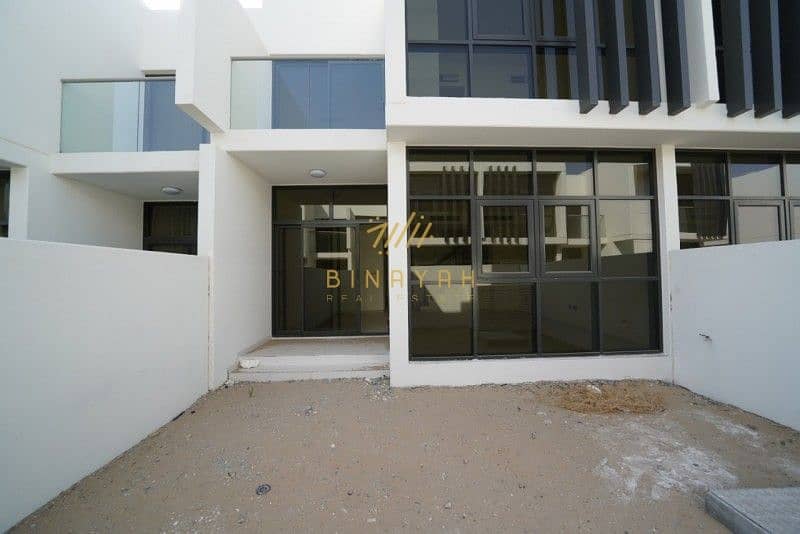 Amazing Offer |Massive Villa | 3 BR + Study Amazing Offer |Massive Villa | 3 BR + Study