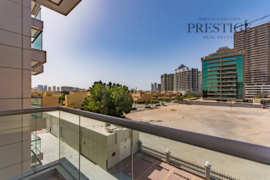 1 Exclusive | 1 Bed | Skyline Community View