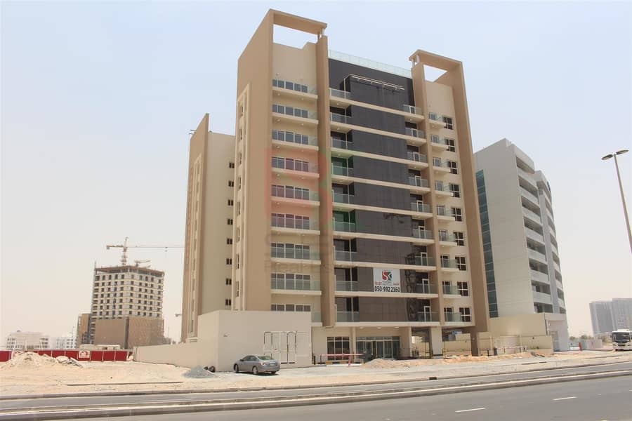 شقة في دبي لاند 2 غرف 38000 درهم - 4724865