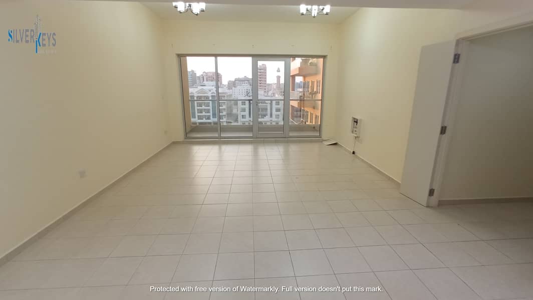 13 MONTHS: BALCONY + STORE + MASTER BEDROOM + ALL AMENITIES
