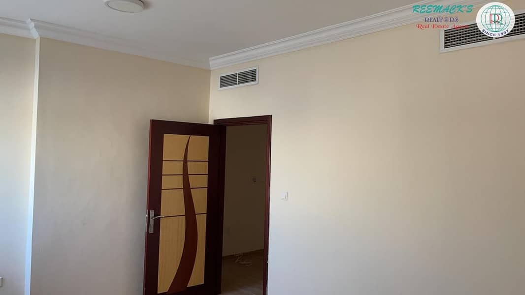 شقة في ليوارة 1 1 غرفة 18000 درهم - 5223745