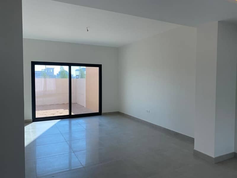Luxury Villa | Ready Soon | Easy Payment Plan | Sustainable City | Ideal Location Luxury Villa | Ready Soon | Easy Payment Plan | Sustainable City | Ideal Location