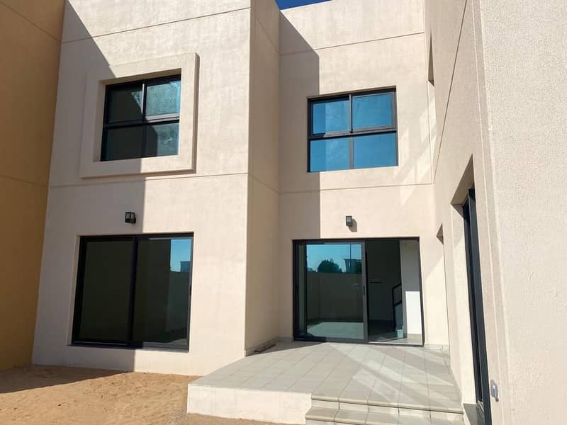 Luxury Villa | Ready Soon | Easy Payment Plan | Sustainable City | Ideal Location Luxury Villa | Ready Soon | Easy Payment Plan | Sustainable City | Ideal Location