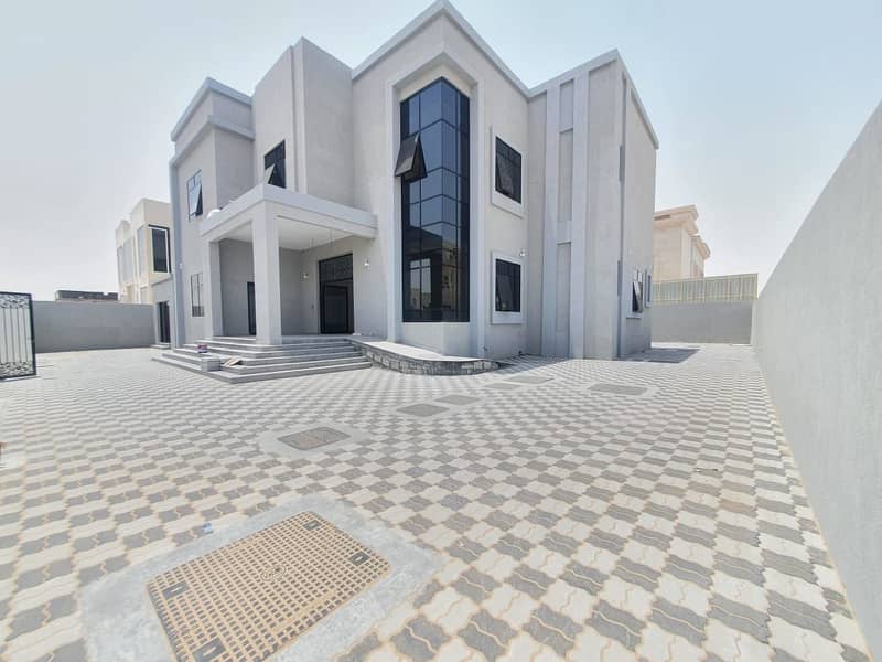 5 BHK Villa for sale| Rent 3500000 AED|3 Parking area| Driver &Maid Room available|Hoshi
