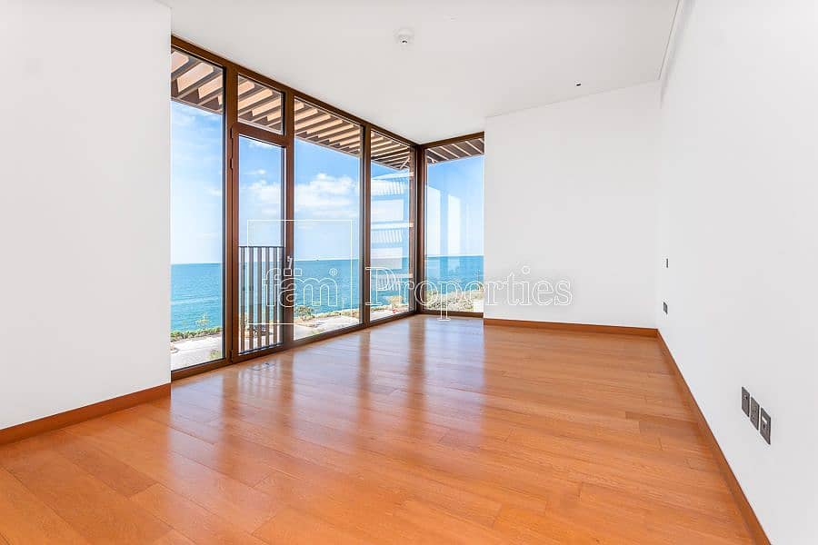7 Exceptional Skyline  and Sea View | Large 1BED
