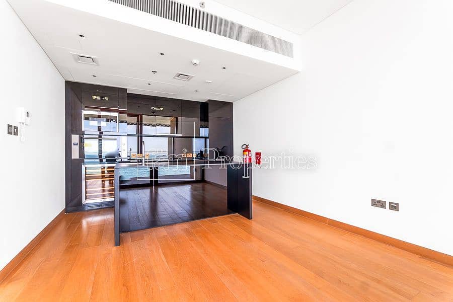 12 Exceptional Skyline  and Sea View | Large 1BED