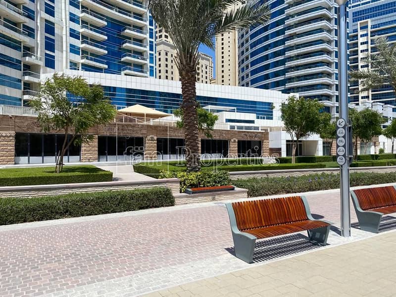4 Exclusive|Marina walk | long facade | fitted