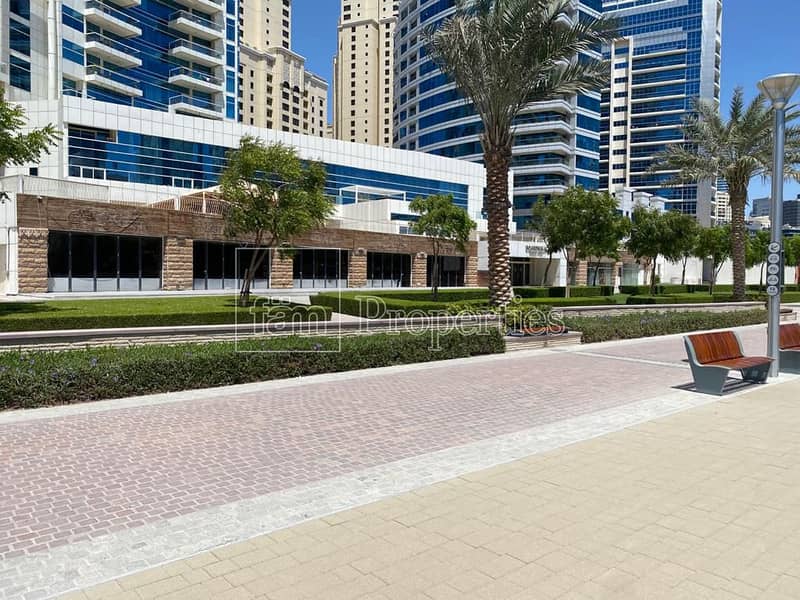 6 Exclusive|Marina walk | long facade | fitted