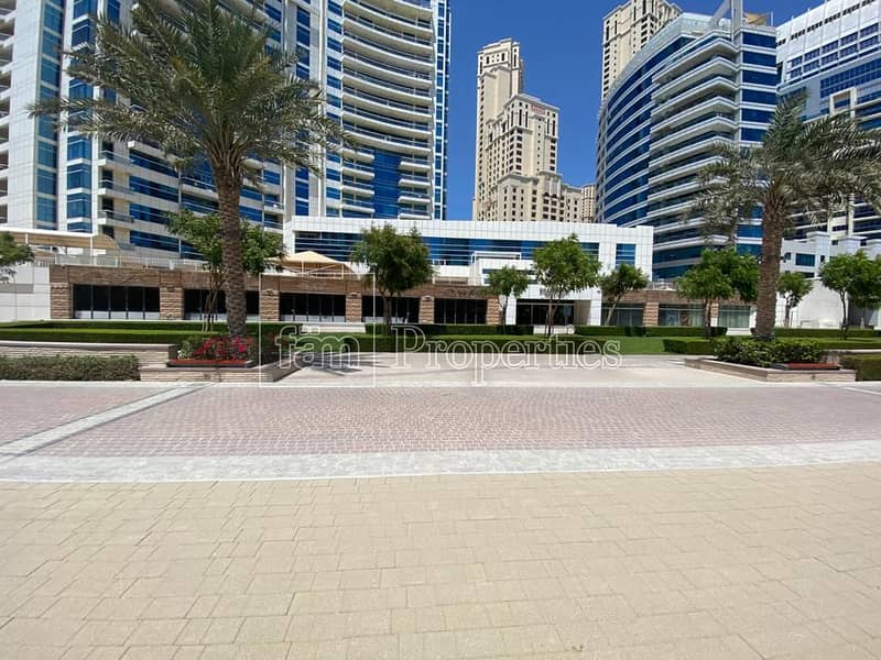 9 Exclusive|Marina walk | long facade | fitted