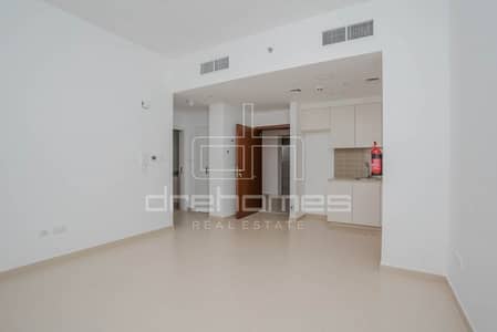 فلیٹ 1 غرفة نوم للايجار في تاون سكوير، دبي - شقة في حياة بوليفارد تاون سكوير 1 غرف 35000 درهم - 5464439