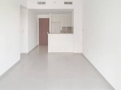 فلیٹ 3 غرف نوم للايجار في تاون سكوير، دبي - شقة في شقق زهرة 1A شقق زهرة تاون سكوير 3 غرف 80000 درهم - 5486911