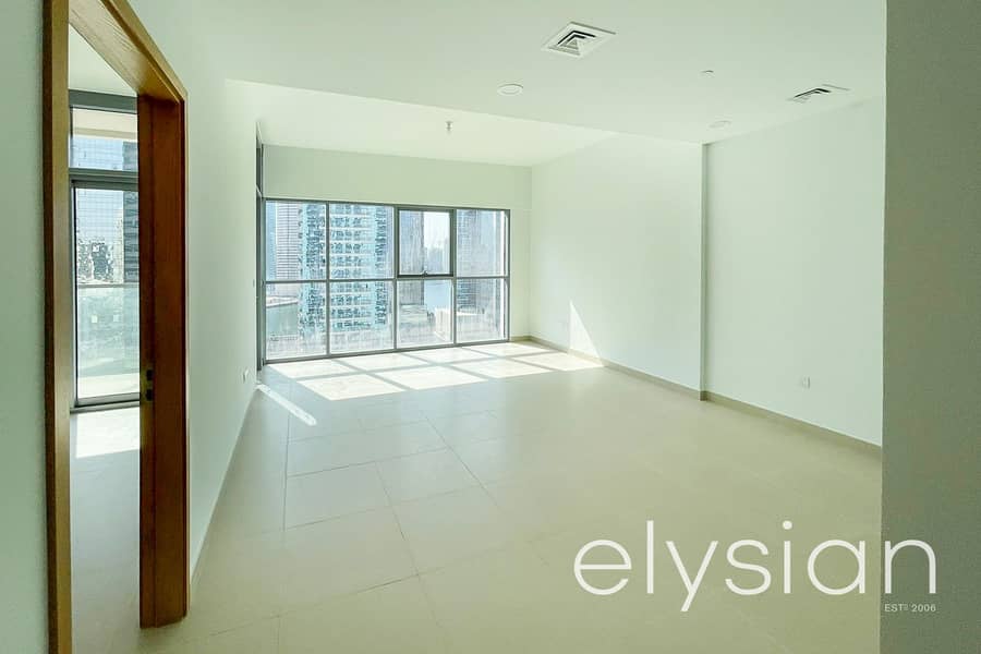 Brand New | Spacious 1 Bed | Canal View