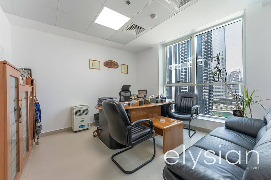 4 Stellar Fitted Office | Furnished | Lake View