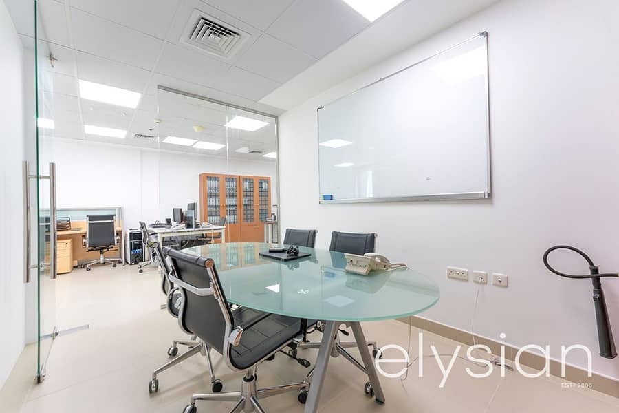 9 Stellar Fitted Office | Furnished | Lake View