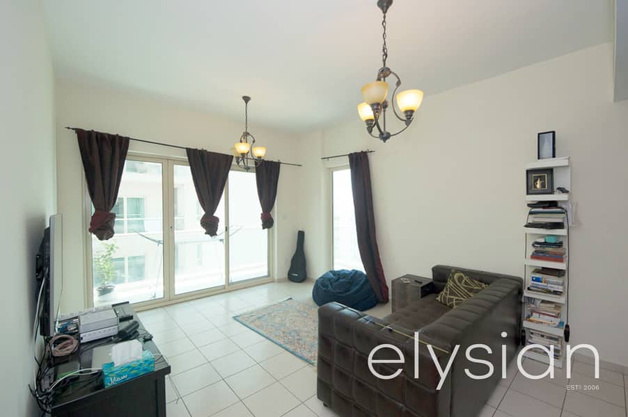 Stunning 2 Bed | Huge Balcony | Prime Location