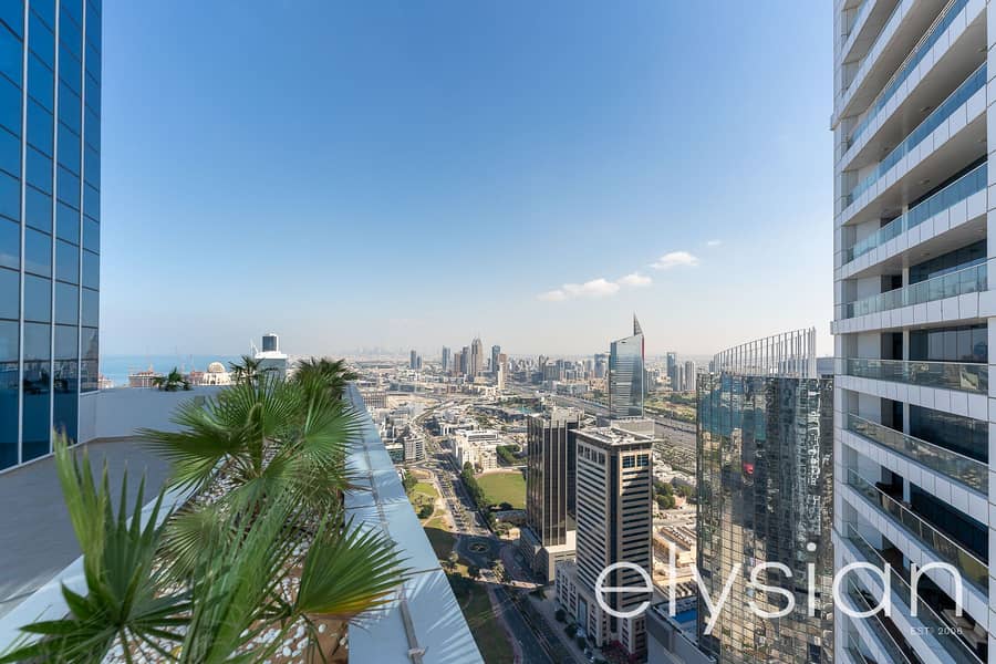 30 4 Bedroom Penthouse | Palm View | Private Pool