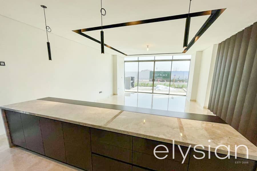 4 Re sale | B2 Contemporary | Huge layout