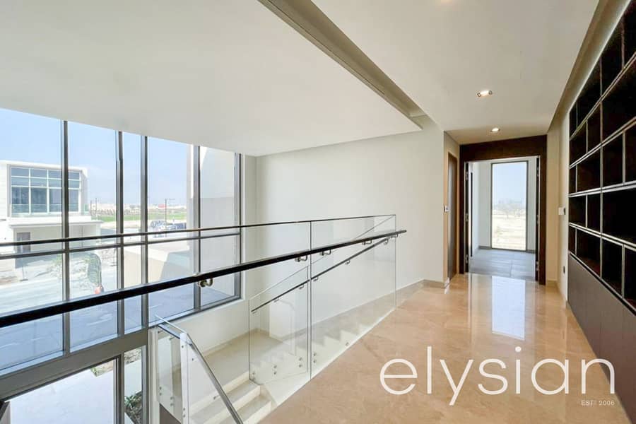 13 Re sale | B2 Contemporary | Huge layout