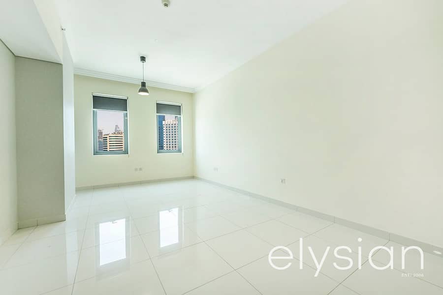 6 Damac Executive Bay | Stunning 1 Bed Unfurnished