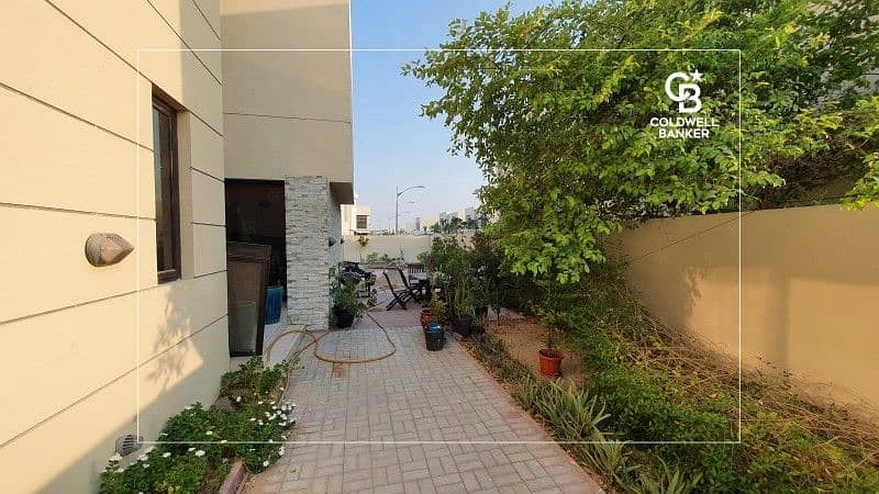 2 Type TH-H | Big Size Plot | 4 Bedrooms +Maids Room