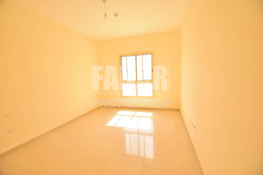 3 Hot Price | Huge 3BR Apt with Maids and Store Rm.