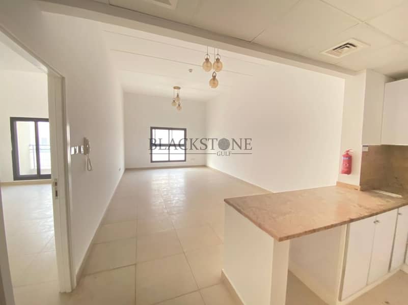 شقة في مجمع دبي للاستثمار 1 غرفة 45000 درهم - 5049601
