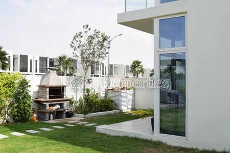 3 Bedroom Villa for Sale in DAMAC Hills 2 (Akoya by DAMAC), Dubai - Unique Layout | Huge plot | Upgraded |3 Bedroom