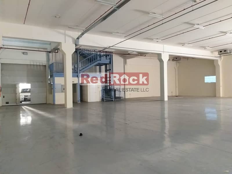 Air Conditioned 11956 Sqft Warehouse with Lift In Nad Al Hamar