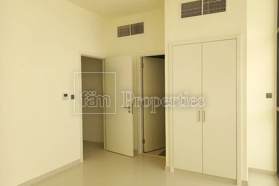 14 Brand New | 3+Maid | Mid Unit | Janusia