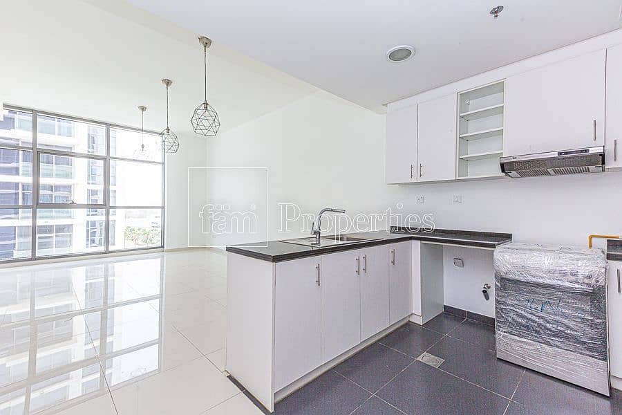 Stunning 1 Bedroom Apartment | Tenanted