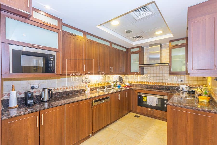 7 Stunningly 4BR | Al Salam Townhouses | End Unit